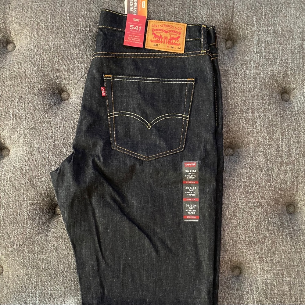MENS LEVI 541 Athletic Taper jeans 36W x 34L